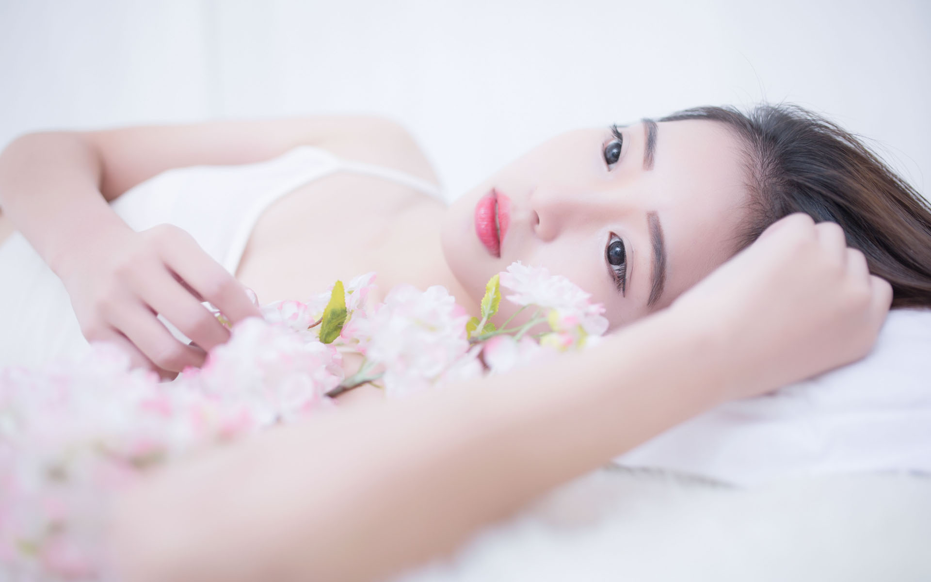 湖北荆州：百年商埠码头暑期“夜经济”升温